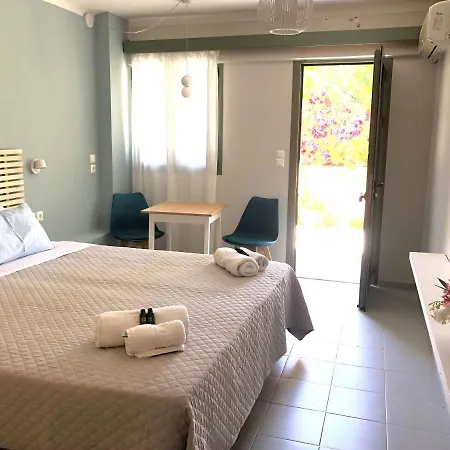 Despina Studios And Lassi (Kefalonia)