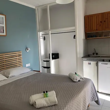 Despina Studios And Lassi (Kefalonia)