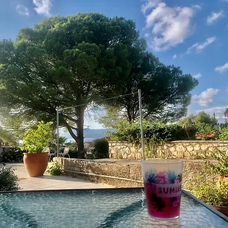 Despina And Lassi (Kefalonia)