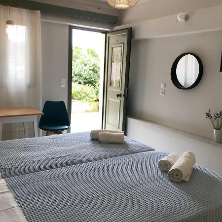 Despina And Apartment *