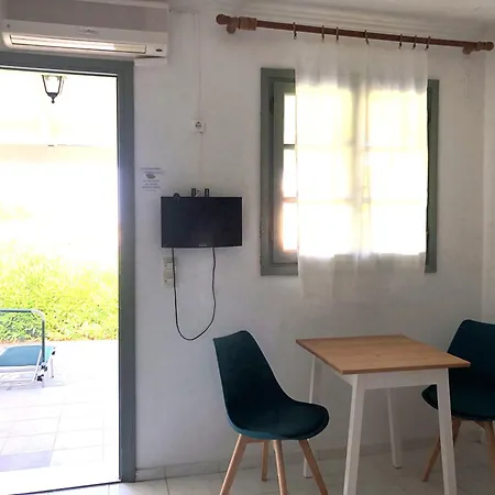 Despina And Apartment *